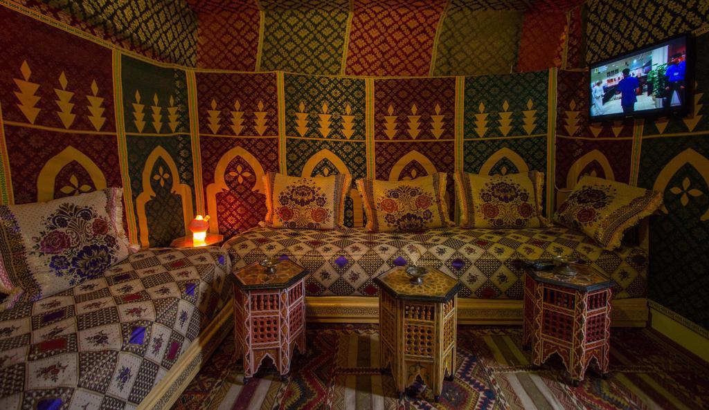 フェズ リヤド ノウジョウム メディナ Bed & Breakfast エクステリア 写真