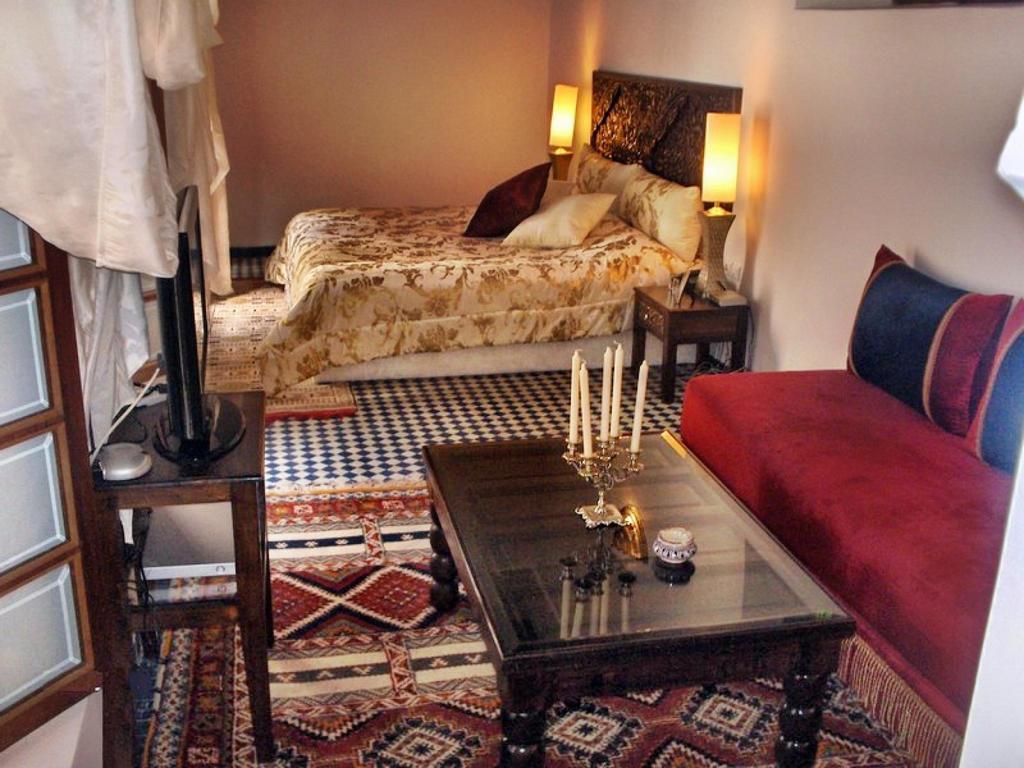 フェズ リヤド ノウジョウム メディナ Bed & Breakfast エクステリア 写真